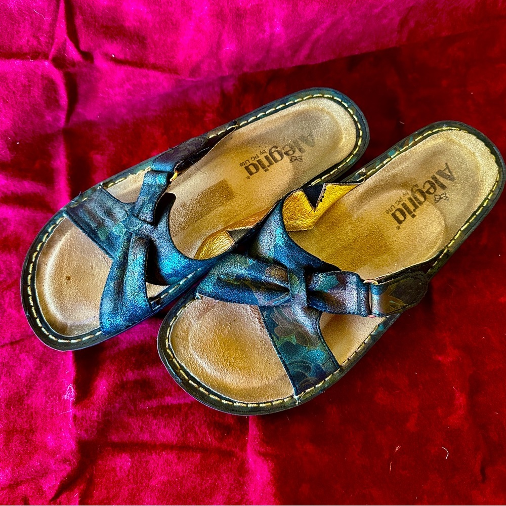 Women’s Algeria sandals